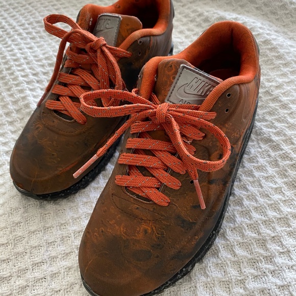 Nike Air Max 90 Mars Landing - Picture 2 of 3